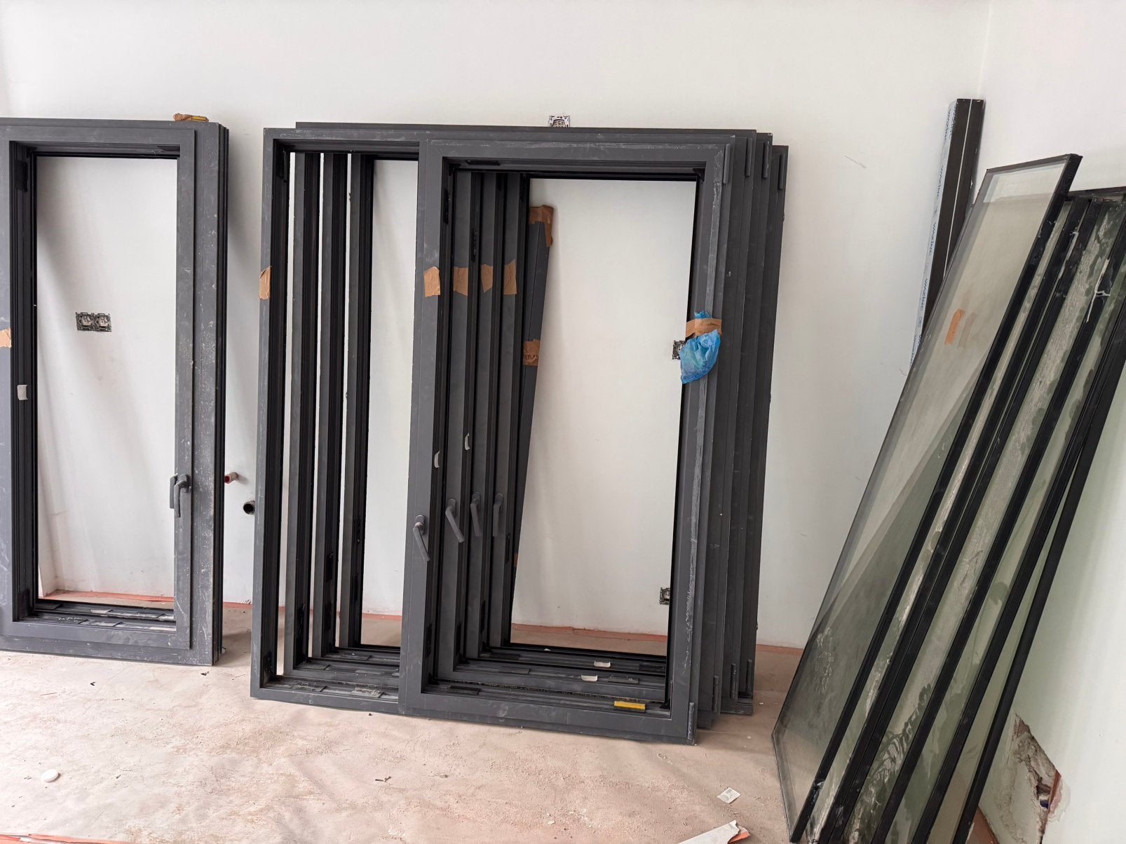 Châssis aluminium ALIPLAST STAR 75 – Très bon état, Enlèvement, Comme neuf, Aluminium