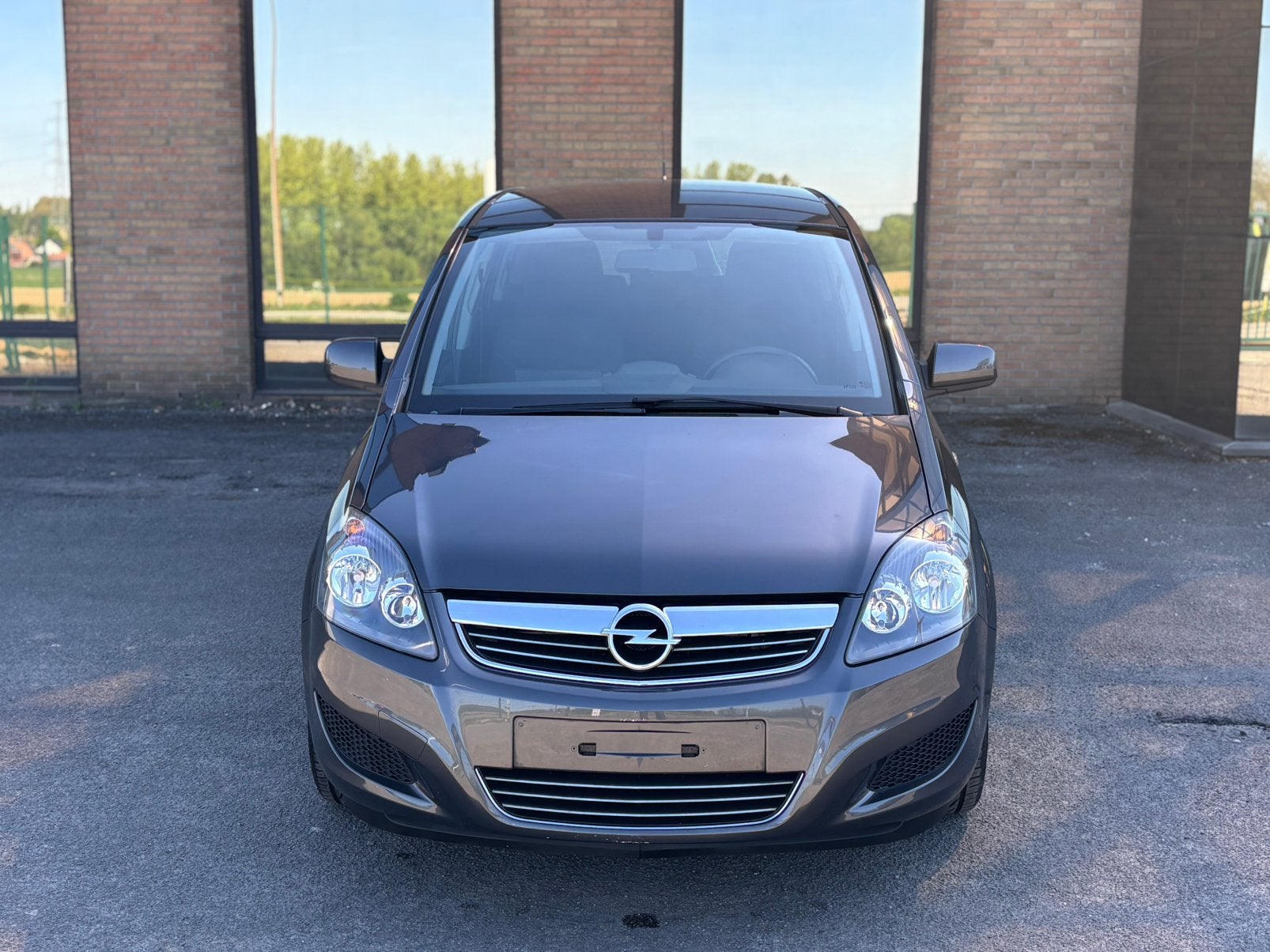 Opel Zafira 2011 1.6 essence 7place lez ok Airco 93000km, Autos, Opel, Euro 5, Achat, https://public.car-pass.be/vhr/78e83ea3-7a29-4071-9c3f-01070116b8ce
