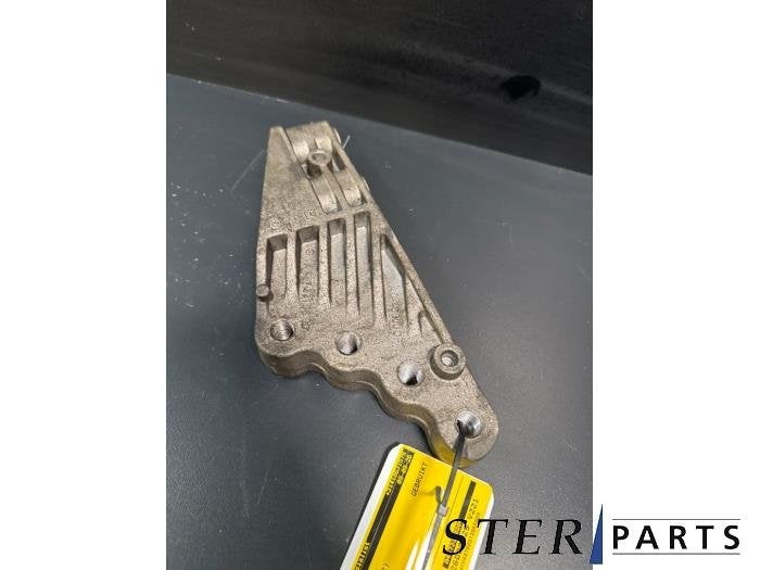 Support (divers) d'un Mercedes Vito, 3 mois de garantie, Utilisé, -, -