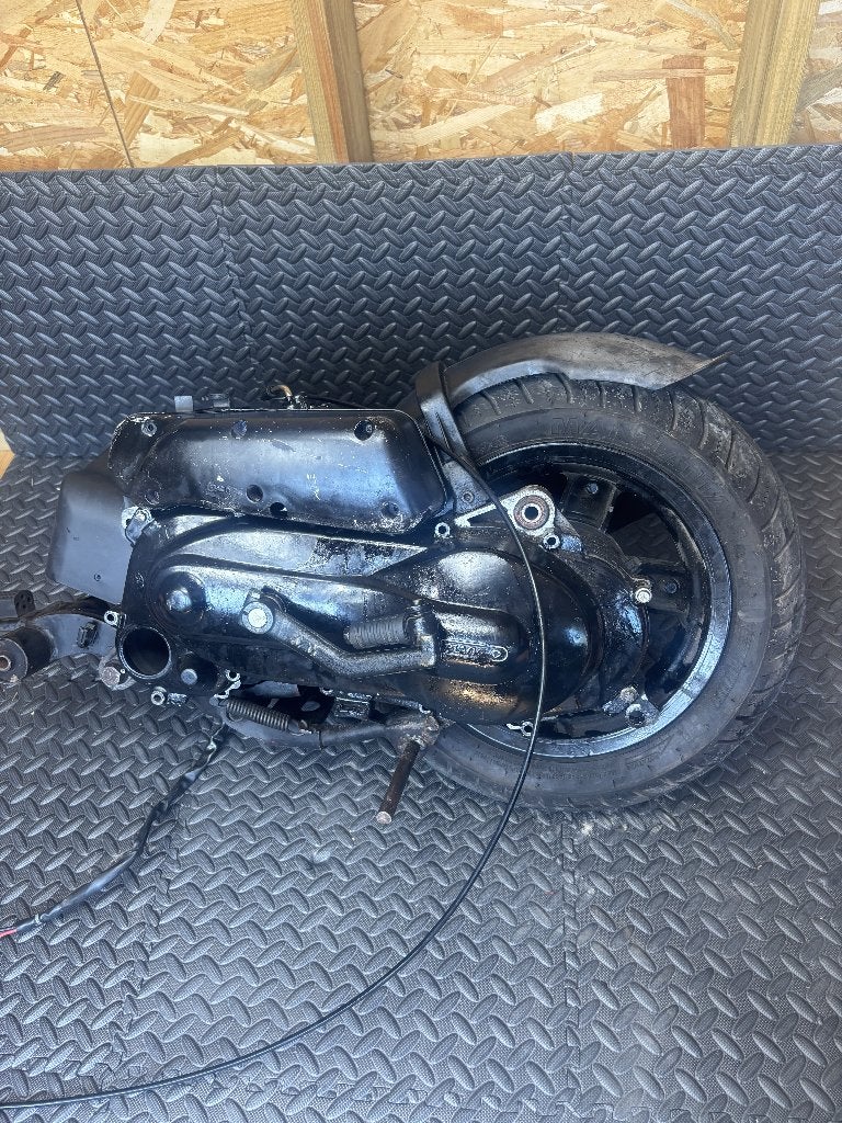 2takt Blok Piaggio Zip Plug & Play, Fietsen en Brommers, Brommeronderdelen | Scooters, Piaggio, Blok, Ophalen of Verzenden, Zo goed als nieuw