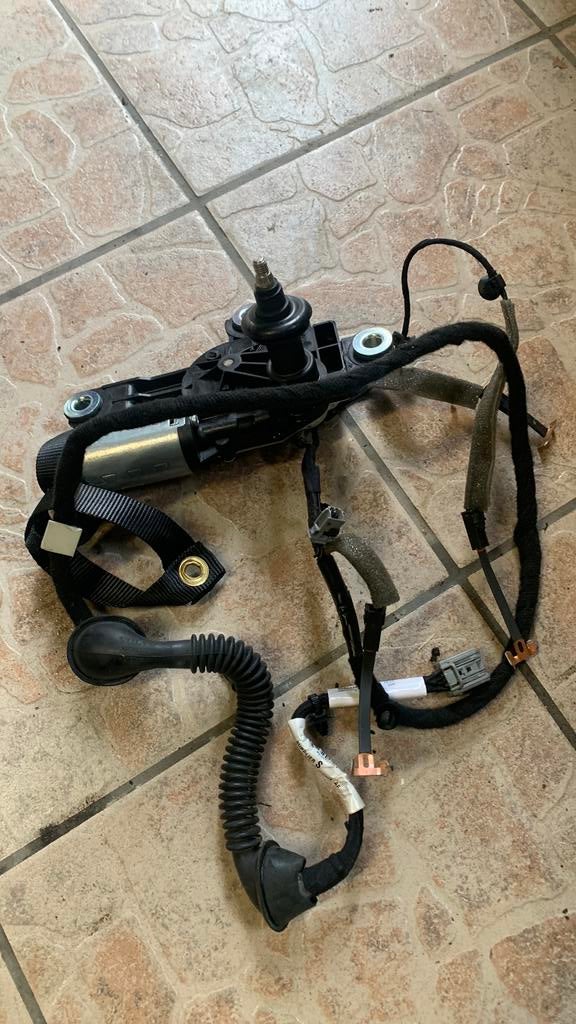 Ruitenwisser motor voor Volvo c30 achter, Dieren en Toebehoren, Hondenriemen, Ophalen, Zo goed als nieuw