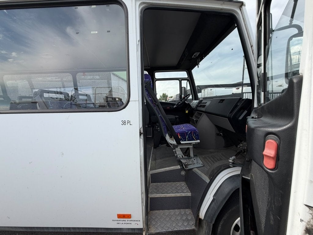 Mercedes Vario 0813 (Stock ID 39292) — 14
