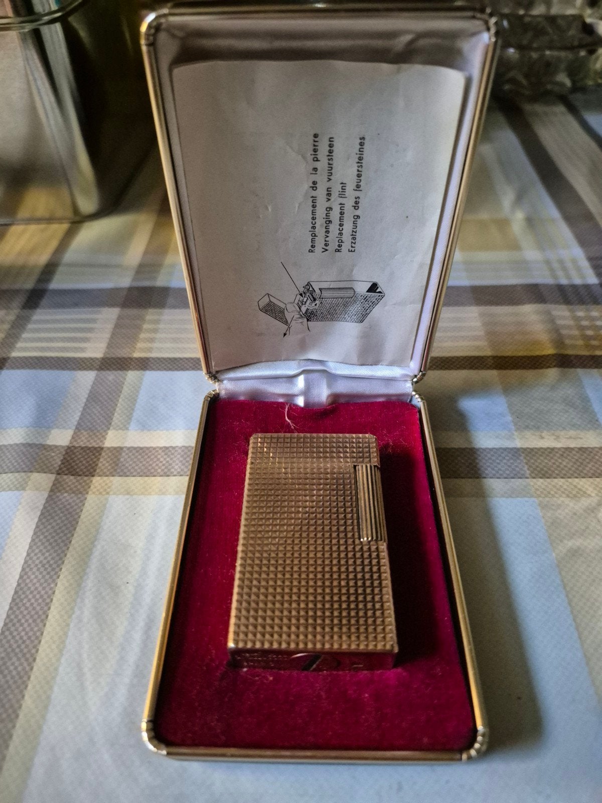 briquet Dupont, Collections, Enlèvement, Utilisé