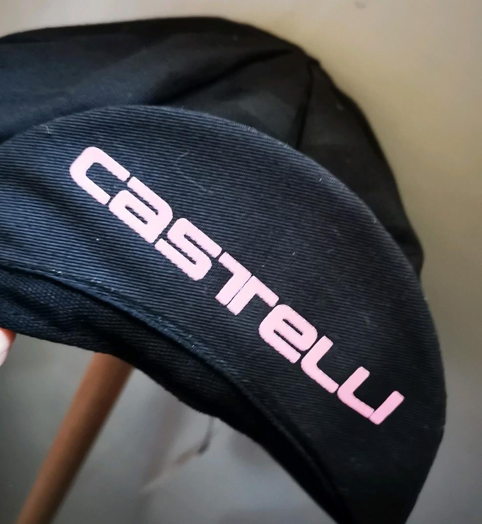 Bonnet de cyclisme Castelli, NEUF AVEC CARTE, Vélos & Vélomoteurs, Accessoires vélo | Vêtements de cyclisme, Vêtements d'extérieur