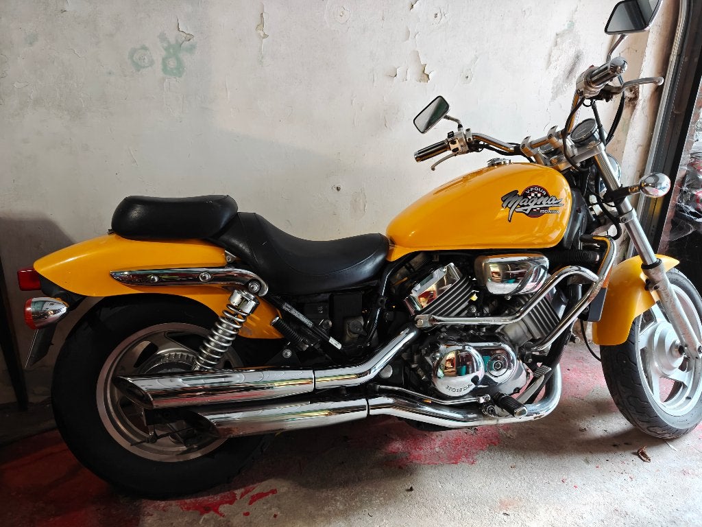 Honda Magna VF 750c, 750 cc, 4 cilinders, Gebruikt, Particulier