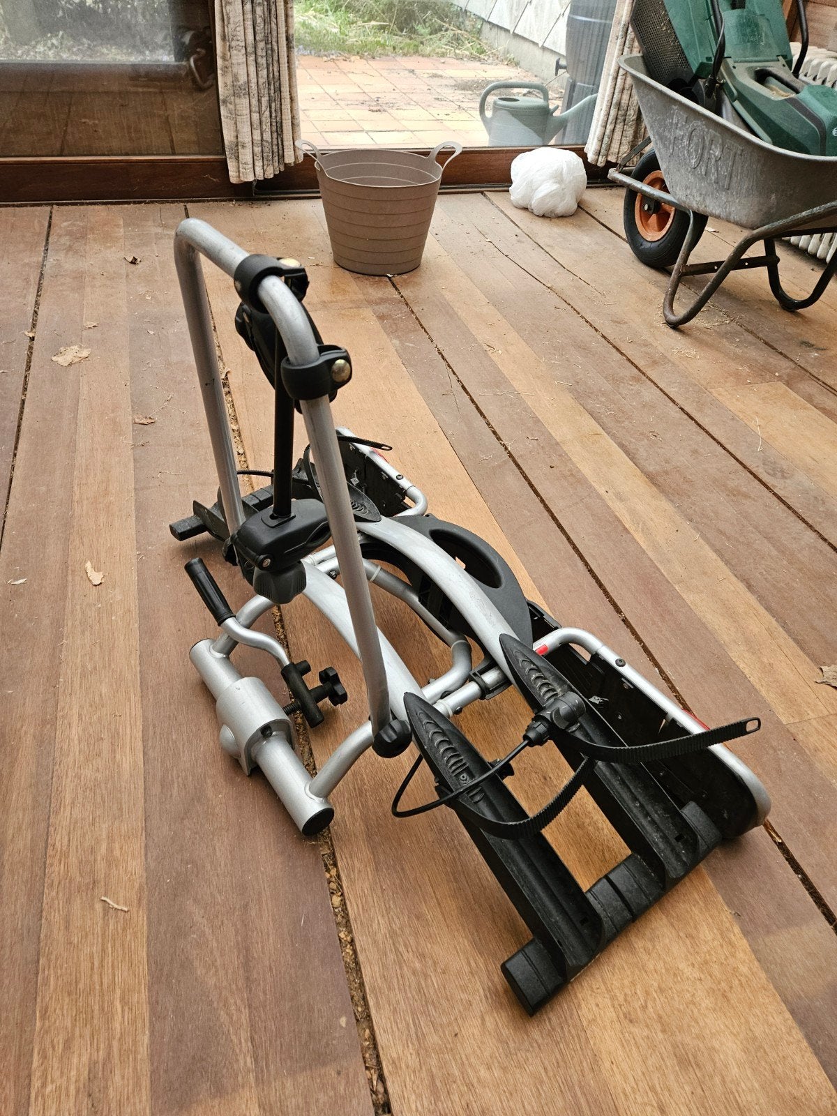 Thule fietsenrek 2 fietsen, Auto diversen, Fietsendragers, Ophalen, 2 fietsen, Gebruikt, Trekhaakdrager