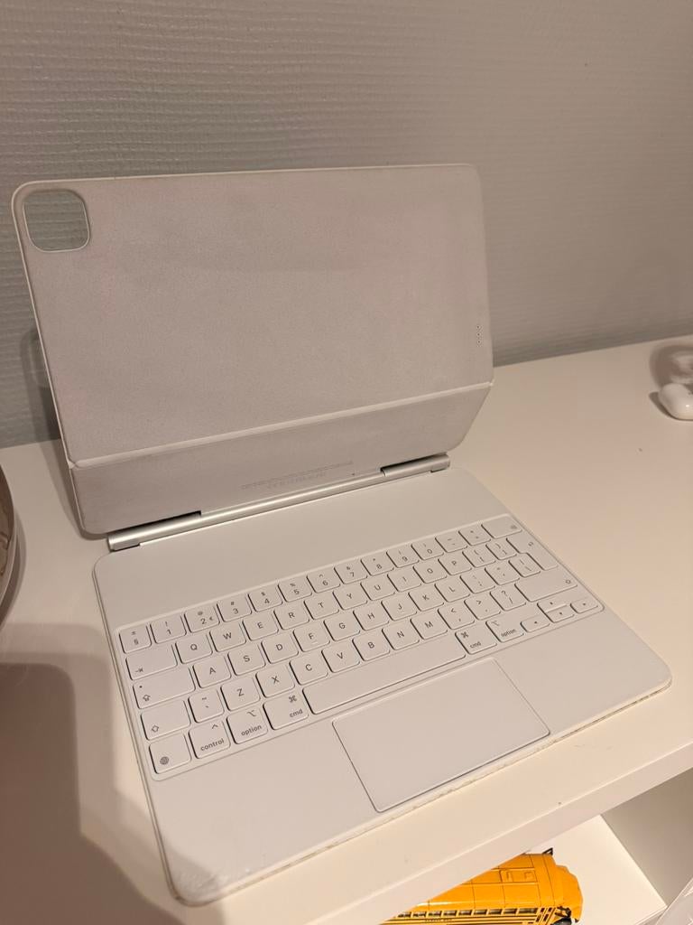 Apple Magic Keyboard wit iPad Pro 11 & iPad Air 10.9 (AZERTY, Informatique & Logiciels, Apple iPad Tablettes, Enlèvement, Utilisé