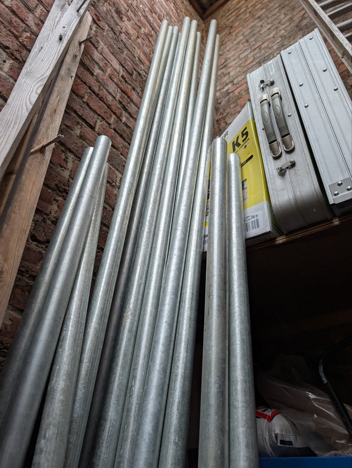 Stelling/steigerbuizen en koppelingen & toebehoren., Doe-het-zelf en Bouw, Overige Doe-Het-Zelf en Bouw, Ophalen