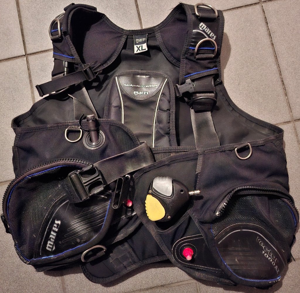 Veste Mares Air TRIM - Prix spot 5€, Enlèvement, Utilisé, Gilet de stabilisation