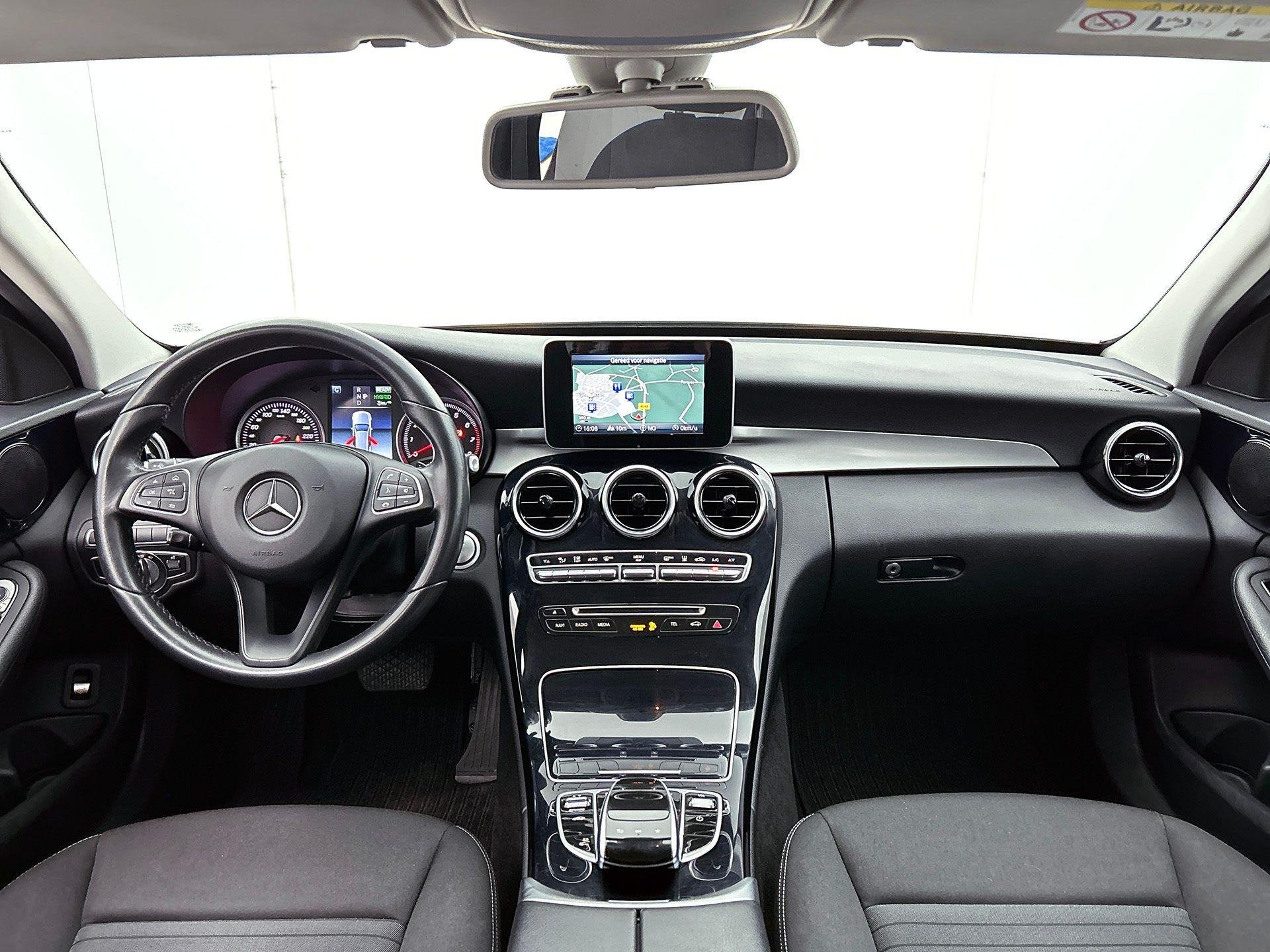 Mercedes-Benz C-Klasse 350 E Break Luxury Line | Luchtvering, Auto's, Automaat, Dealer onderhouden, 4 cilinders, Bedrijf