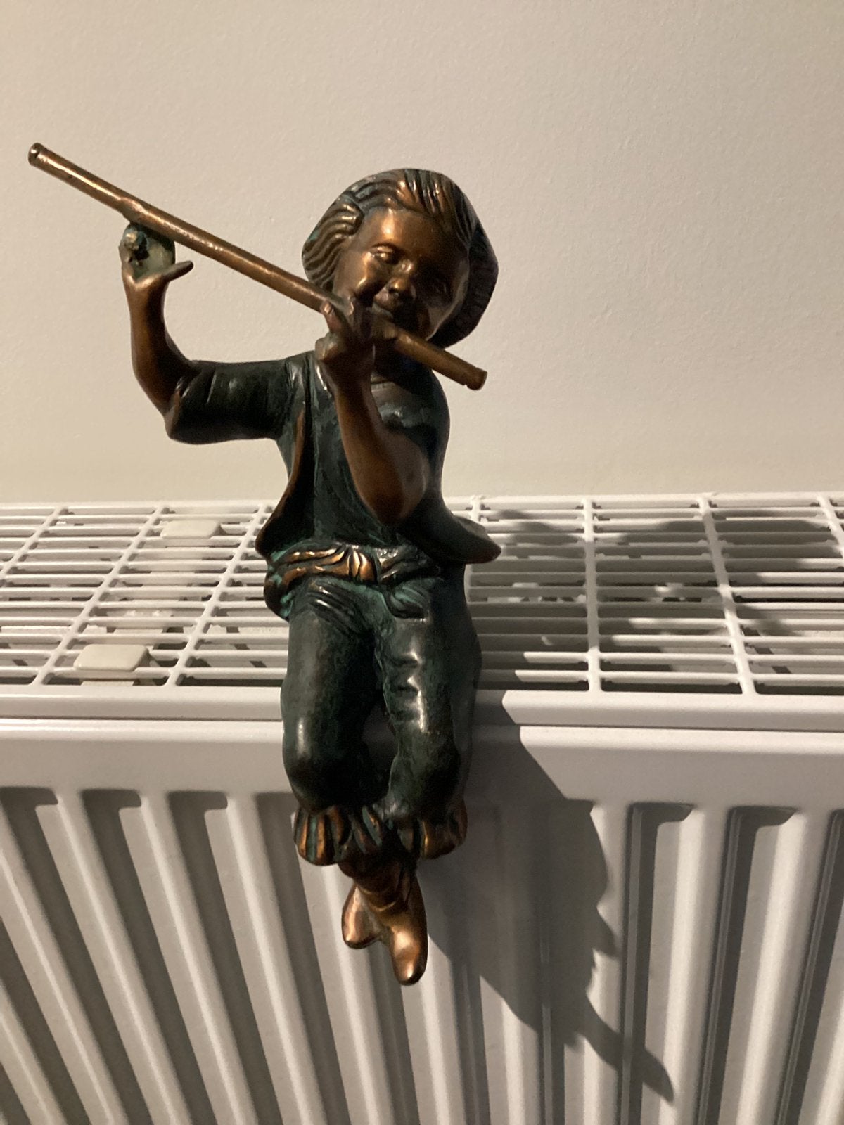 Bronzen mooi beeld met dwarsfluit 27 cm hoog, Tuin en Terras, Tuinbeelden, Ophalen, Zo goed als nieuw