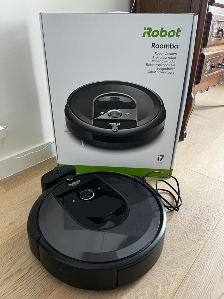 iRobot Roomba i7, Enlèvement, Comme neuf, Fonction serpillière, IRobot