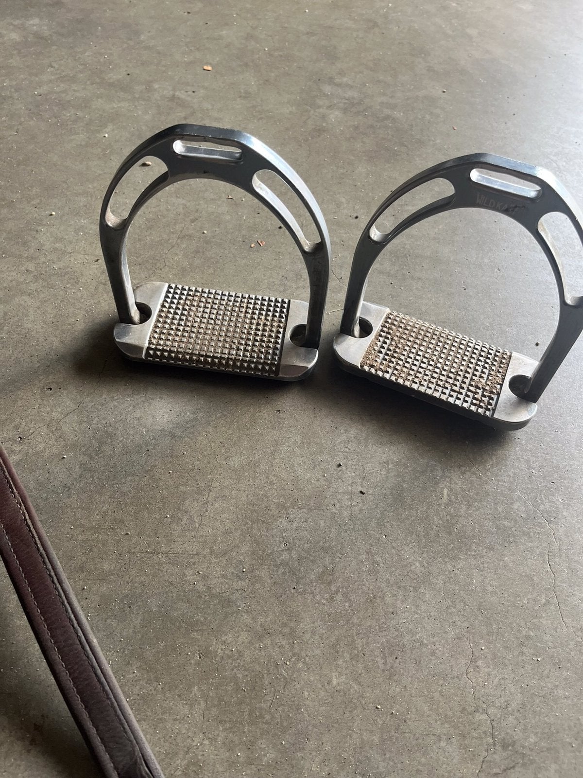 Étriers Wildkart Jin Stirrup d'occasion, Enlèvement ou Envoi, Utilisé, Étriers