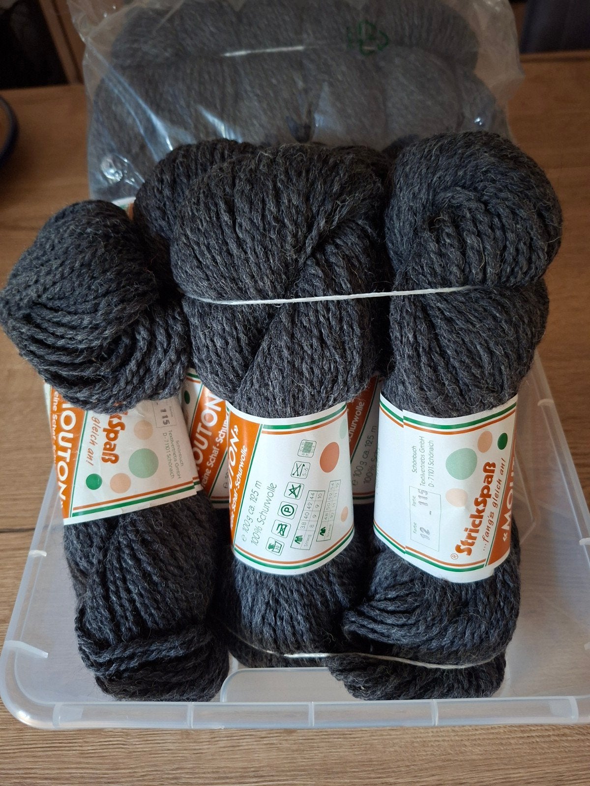 Antracietgrijze wol Mouton, Hobby & Loisirs créatifs, Tricot & Crochet, Enlèvement ou Envoi