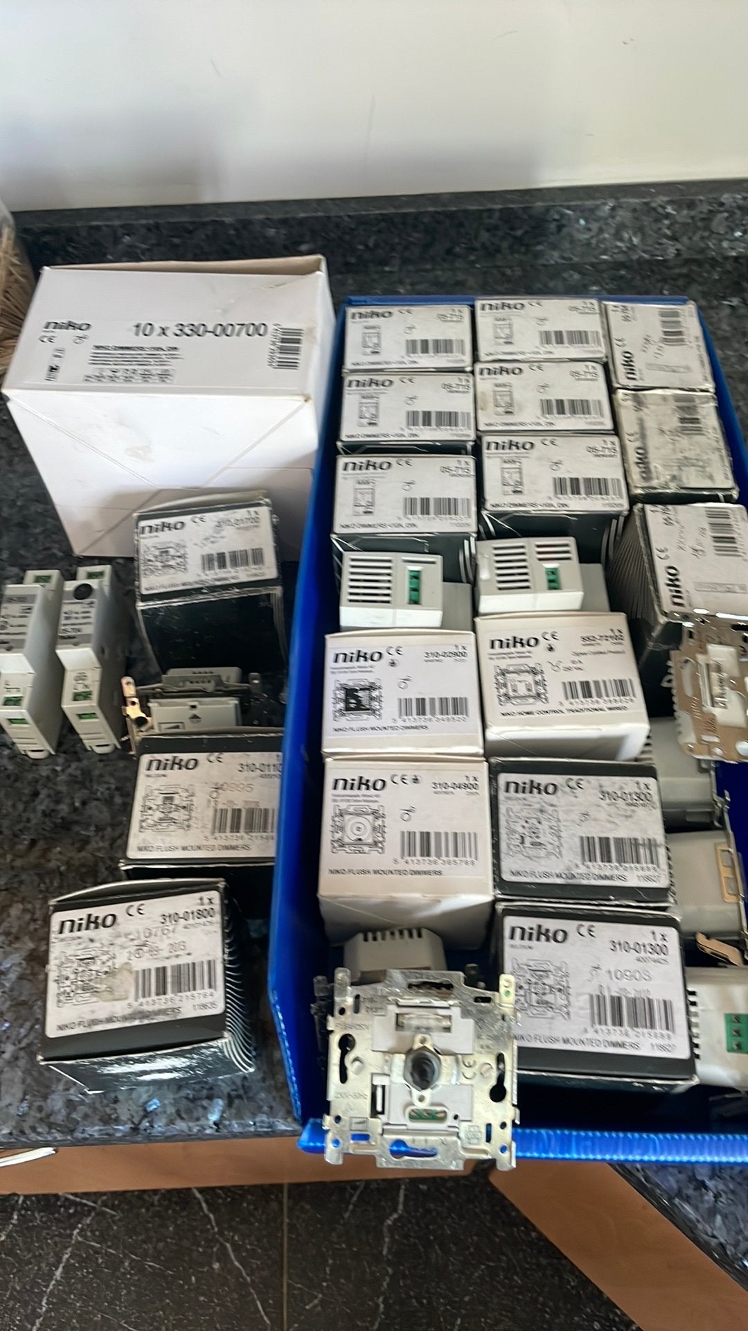Allerlei Niko dimmers en dimmodules (nieuwe en oudere model, Enlèvement ou Envoi, Comme neuf