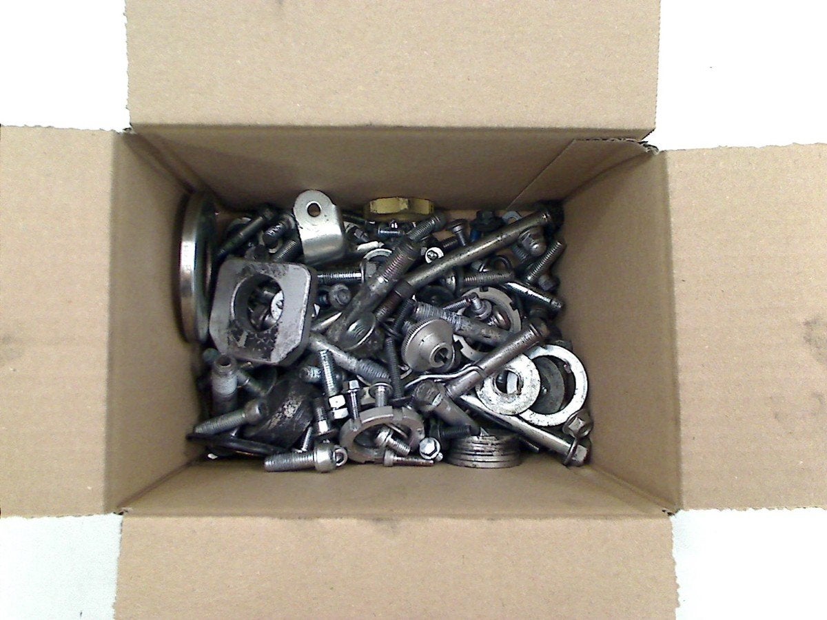 BOUT Suzuki GSX R 750 2008-2010 (GSXR750 K8 / K9 / L0), Dhr. S. di Majo, Gebruikt, Info@cama-motorparts.nl, P.J. Troelstraweg 8 8
3144 CX  MAASSLUIS, NL