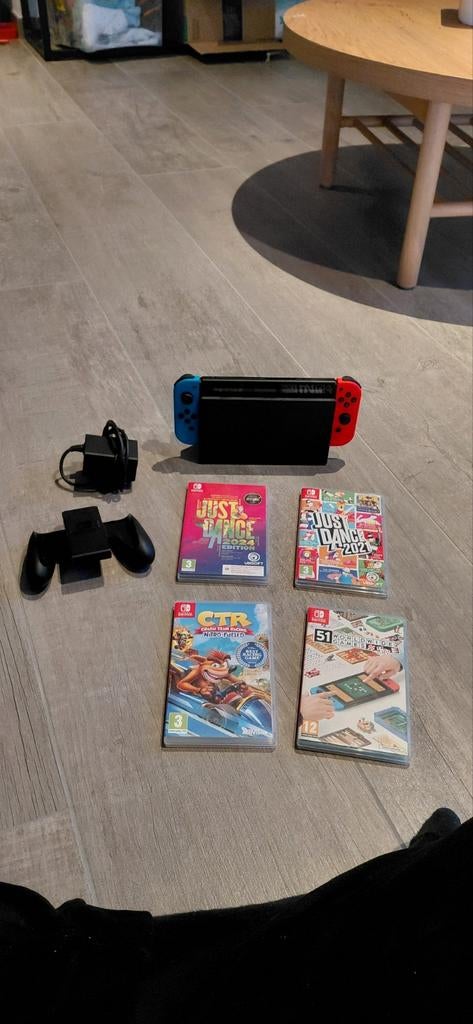 Nintendo switch + games incl ring-fit, Enlèvement ou Envoi