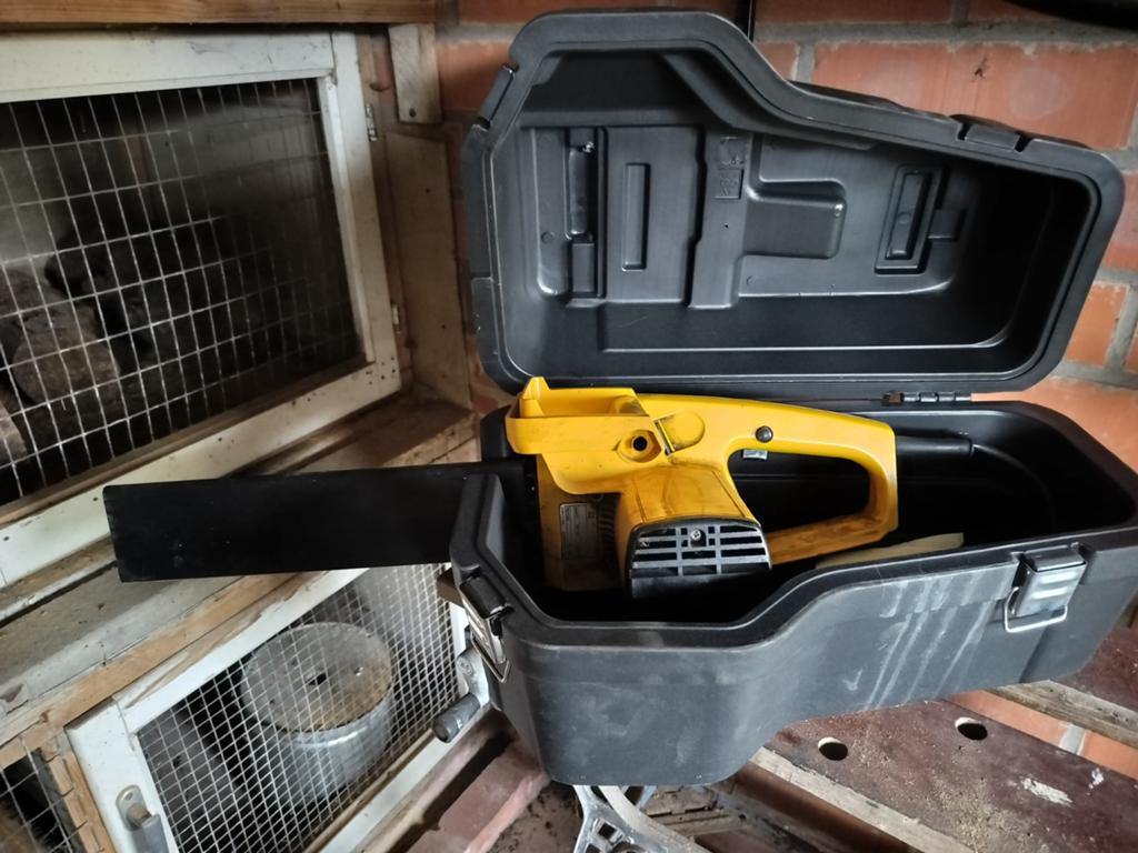 Electrische zaag, Doe-het-zelf en Bouw, Ophalen