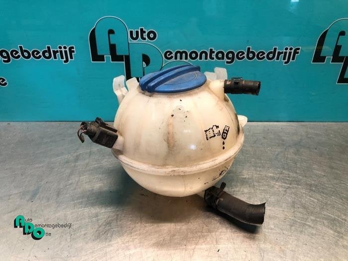 Réservoir d'expansion d'un Seat Leon (Leon 05-), -, 3 mois de garantie, Utilisé, -