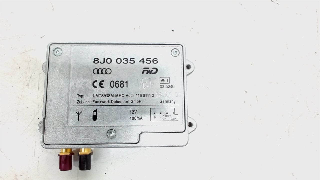Antenne versterker Audi A4, Enlèvement ou Envoi, Van der Ven Autorecycling B.V., Onderdelen@venauto.nl, Ettenseweg 76, 4706 PB Roosendaal, The Netherlands