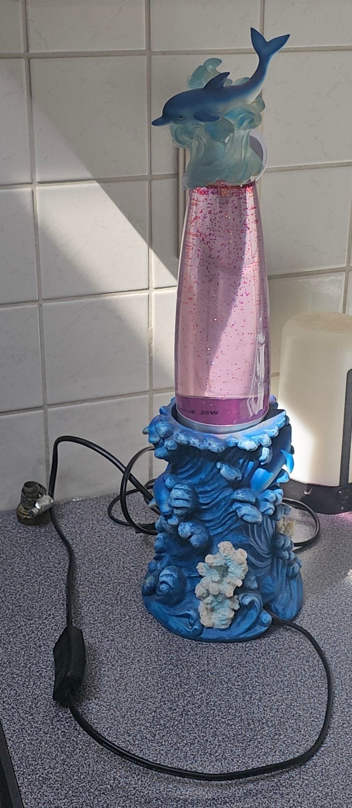 Lava lamp dolfijnen werkt bovenste sta los, Verzamelen, Ophalen, Gebruikt