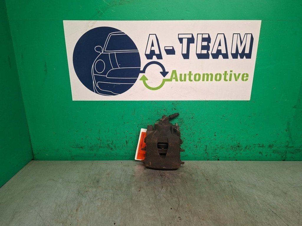 ETRIER DE FREIN AVANT GAUCHE Seat Ibiza ST (6J8), Utilisé, Seat