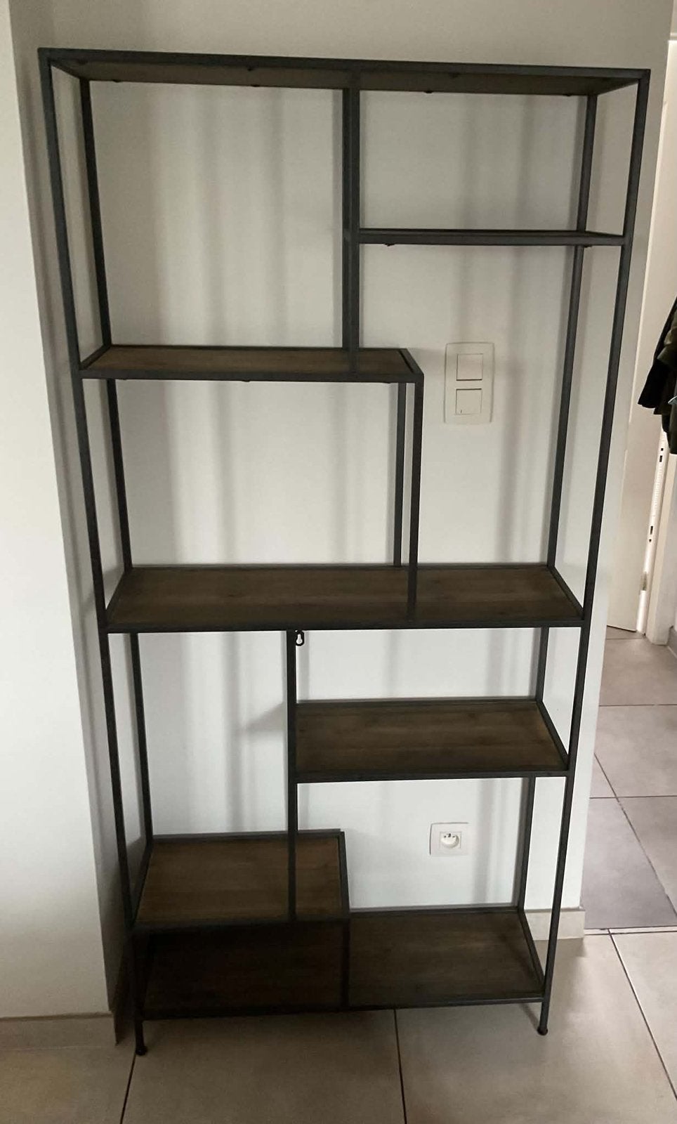 Étagère 80x26x70cm en manguier massif - marron, Enlèvement, Comme neuf, Étagère, Métal