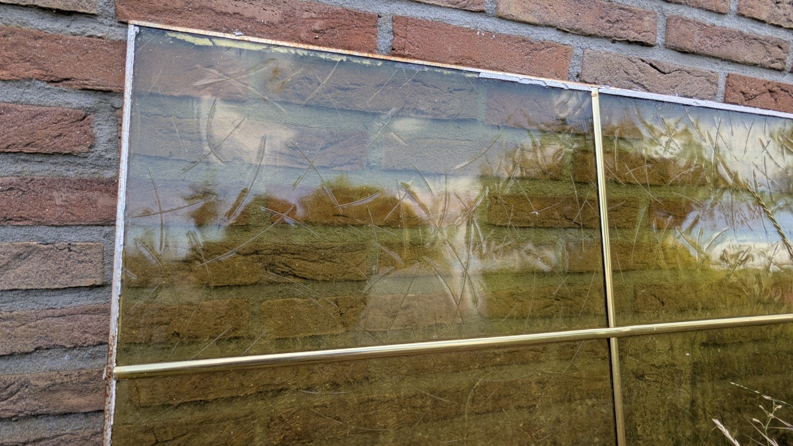 Gratis: glas van een binnendeur, Ophalen