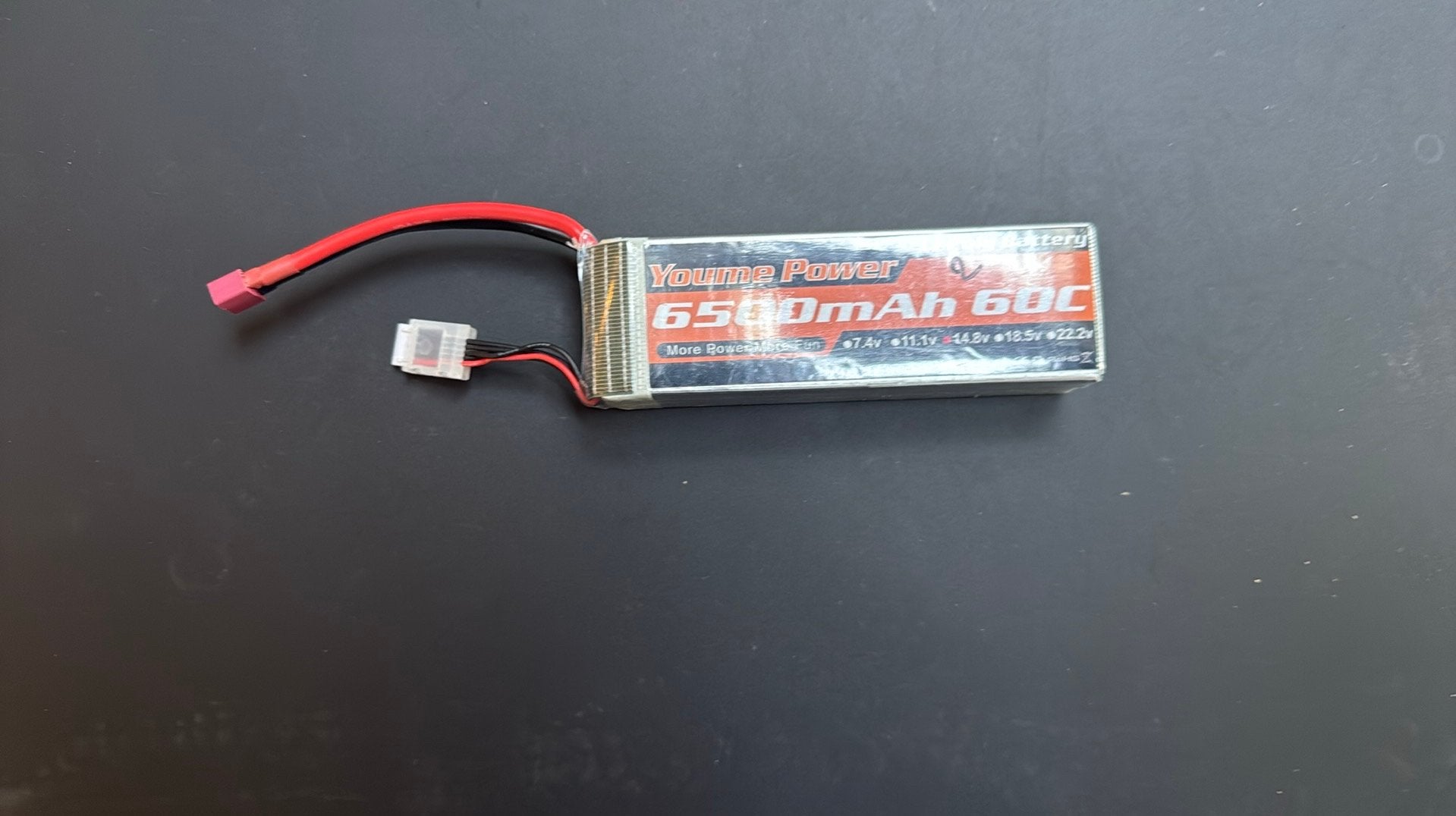 Lipo 4s 6500mah, Hobby en Vrije tijd, Ophalen of Verzenden, Zo goed als nieuw
