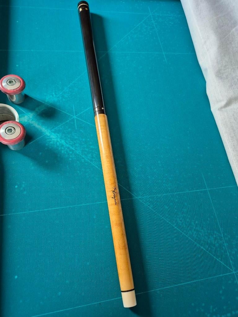 Kobayashi keu, Sport en Fitness, Biljarten en Poolen, Ophalen, Zo goed als nieuw