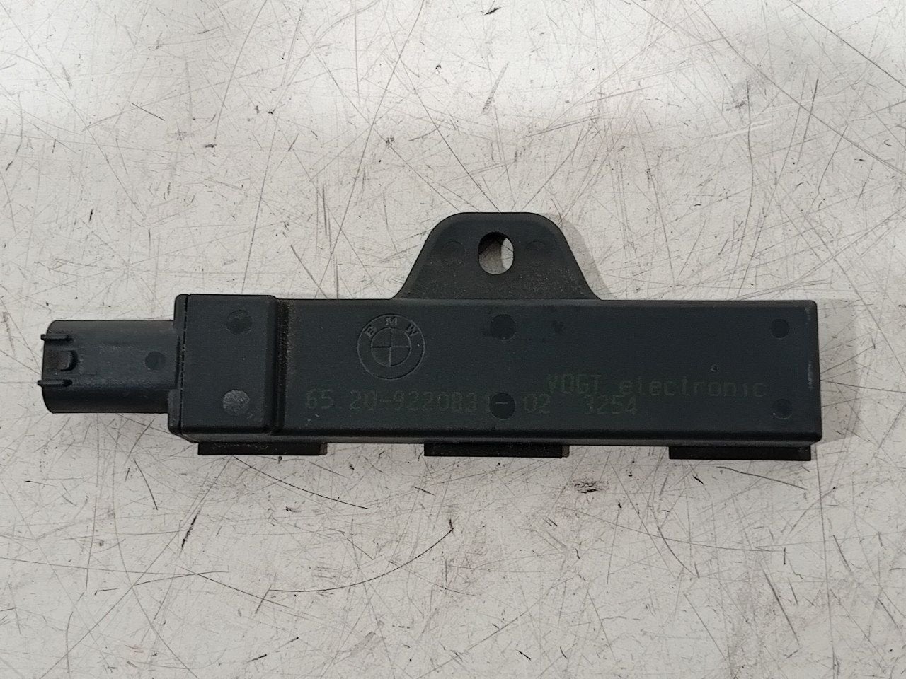 Antenne BMW X5, Ophalen of Verzenden, Van der Ven Autorecycling B.V., Onderdelen@venauto.nl, Ettenseweg 76, 4706 PB Roosendaal, The Netherlands