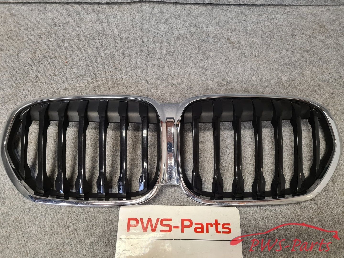 BMW X1 F48 LCI GRILL ORIGINEEL, -, Utilisé, -, Enlèvement ou Envoi