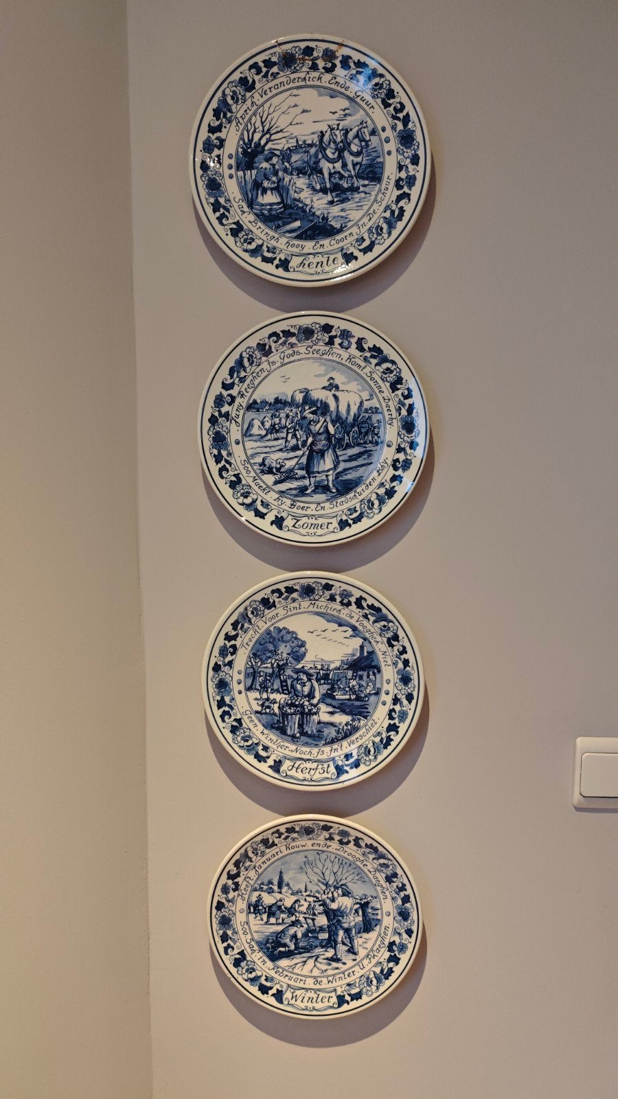 Set van 4 Delfts Blauwe Wandborden - De Vier Jaargetijden, Ophalen