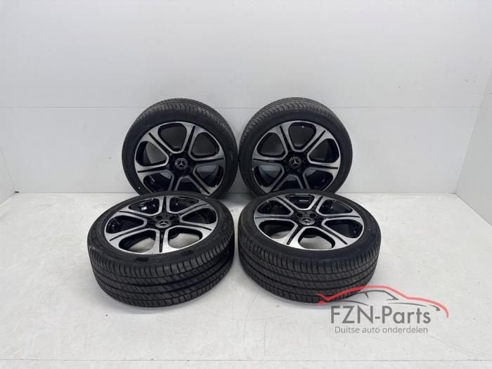 Mercedes-Benz W213 W238 Velgen set + Banden 4x Breed set, Ophalen of Verzenden, Nieuw, Overig, Band(en)