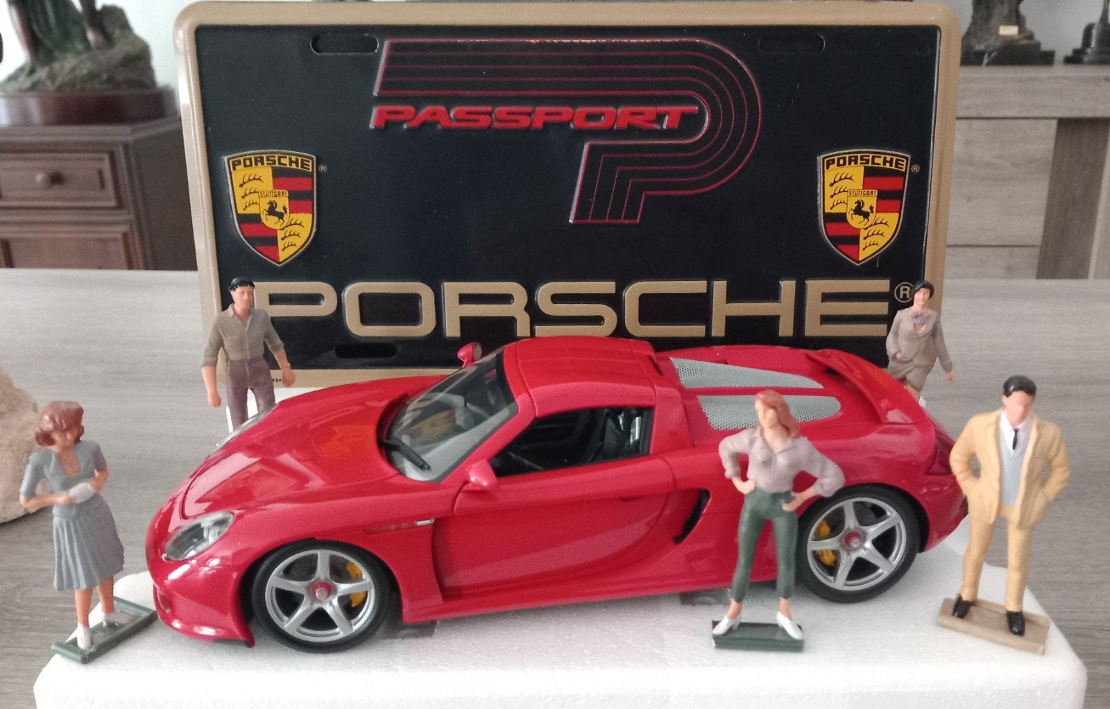 Minichamps Porsche Carrera GT 1:18 ( 2004 ) zie omschrijving, Ophalen, Zo goed als nieuw, Auto, MiniChamps