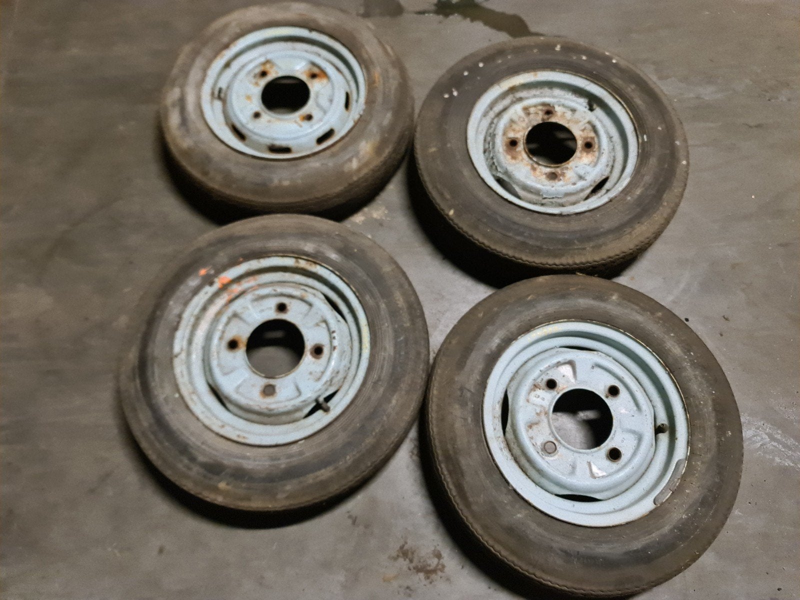Jantes Trabant, Pièces Oldtimer ou Ancêtre, Enlèvement ou Envoi, ., Utilisé
