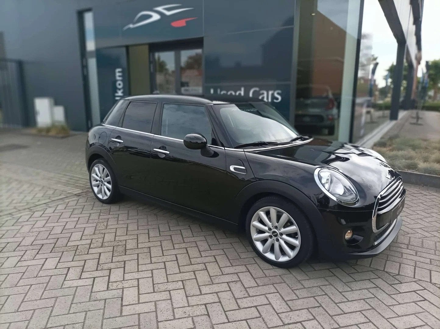 MINI Cooper Mini 1.5 Cooper (bj 2016), Auto's, 100 kW, Gebruikt, 136 pk, Zwart