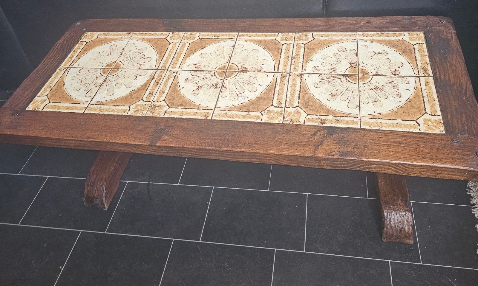 Table basse vintage années 70 - Bois massif & céramique - Ét, Enlèvement ou Envoi