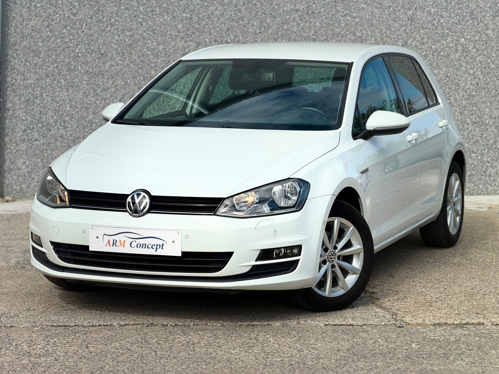 Volkswagen Golf 7 1.2 TSI essence CUP EURO6 Garantie 12 Mois, Autos, Achat, Euro 6, Entreprise, 5 portes