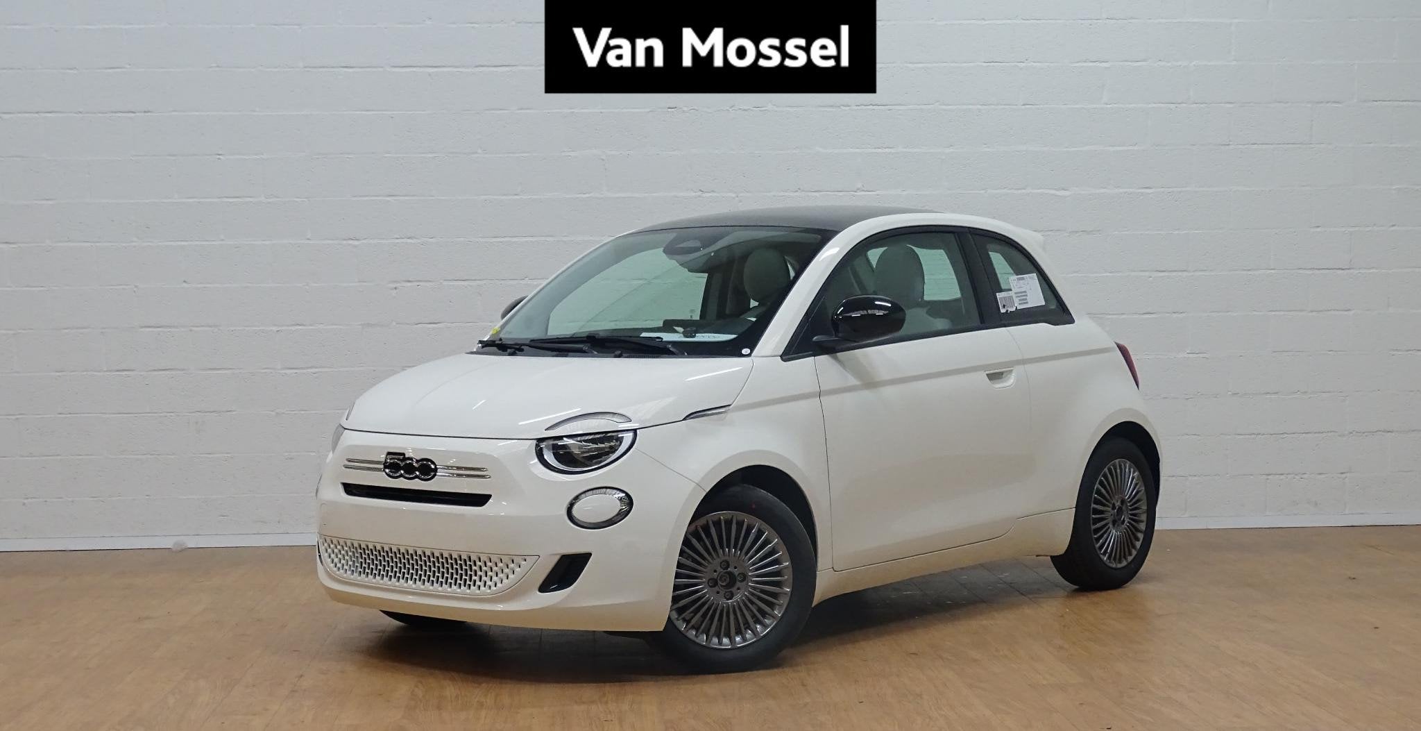 Fiat 500 1.0 Hybrid ICON +comfort pack+pano dak, Autos, Achat, Entreprise, 48 kW, Noir