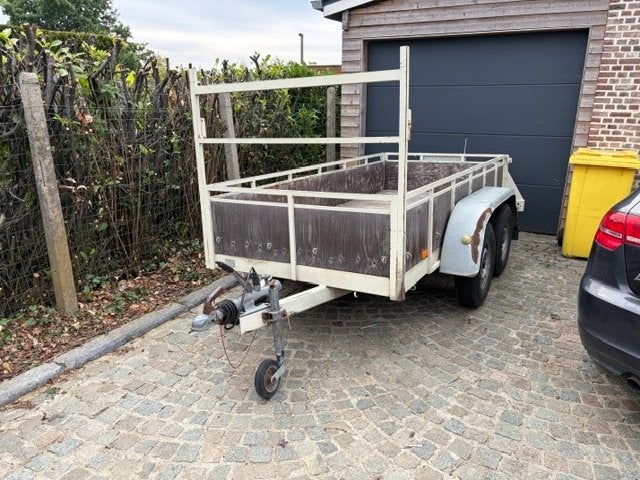 Aanhangwagen Vabo 1700 kg, Ophalen
