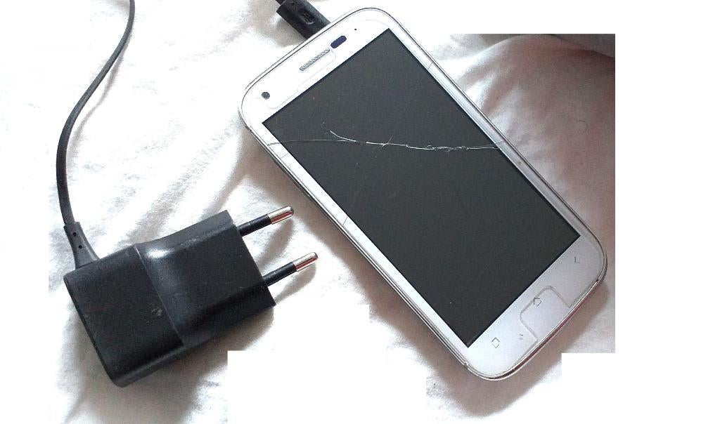 WIKO CINK PEAX2 smartphone + oplader - Dual SIM, Telecommunicatie, Verzenden