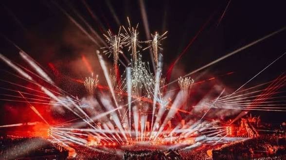 Ik zoek 2 tickets Tomorrowland 2026 voor 19, 25 of 26 dagen, Enlèvement, Comme neuf