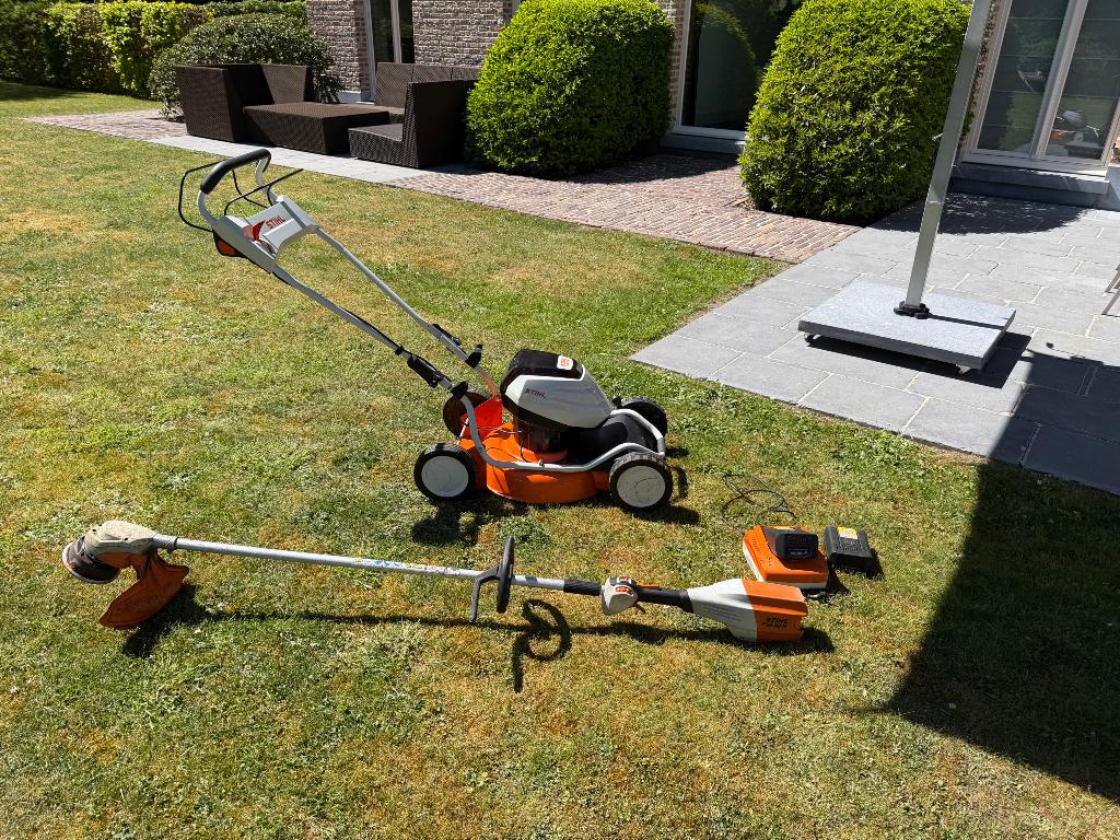 Stihl accu bos en grasmaaier met batterijen, Fonction de mulching, Tondeuses à gazon sur batterie, Utilisé, Enlèvement