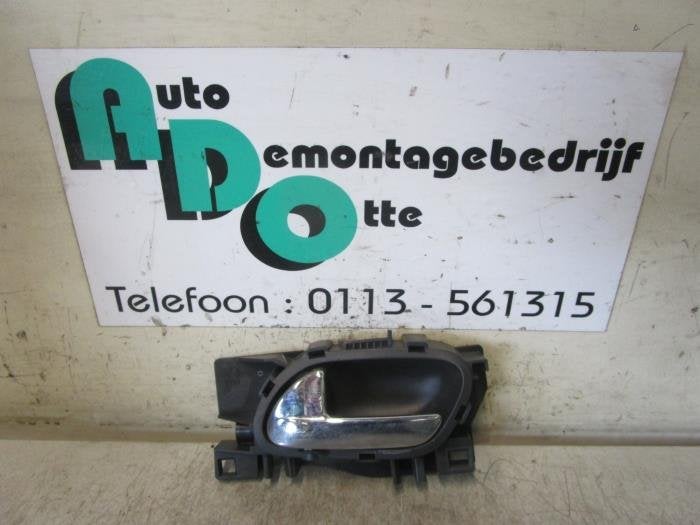 Poignée portière 4portes avant gauche d'un Peugeot 207 (20, -, 3 mois de garantie, Utilisé, -