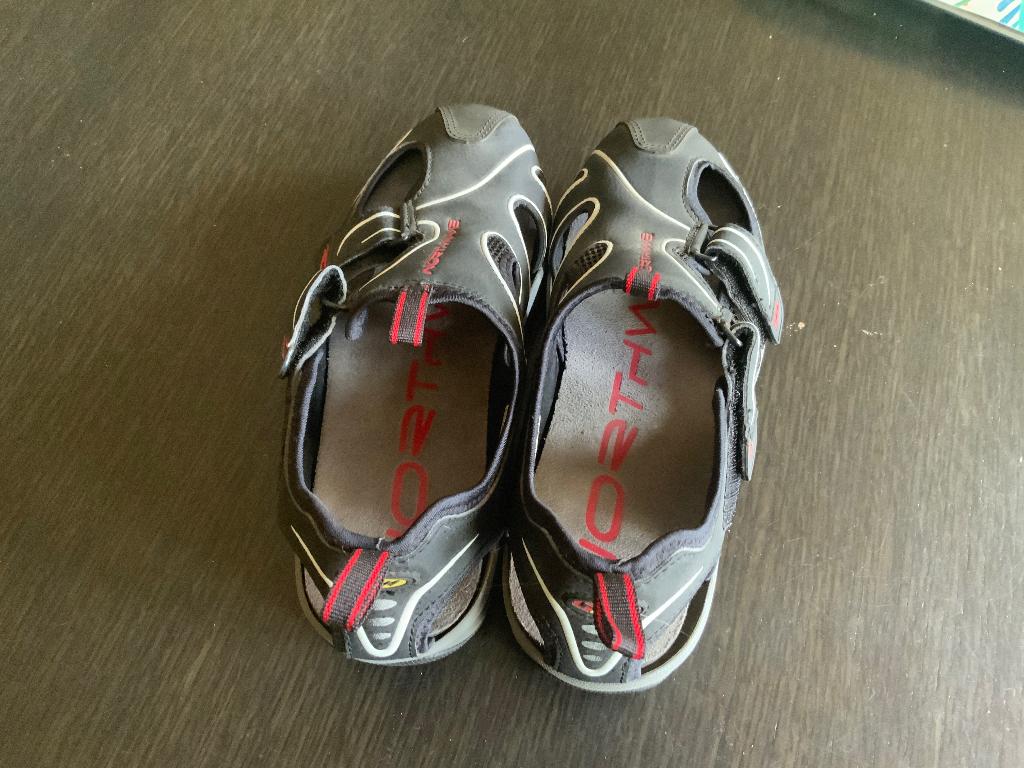 Nieuwe fiets schoenen, sandalen Northwave, Fietsen en Brommers, Dames, Schoenen, Overige maten, Ophalen of Verzenden