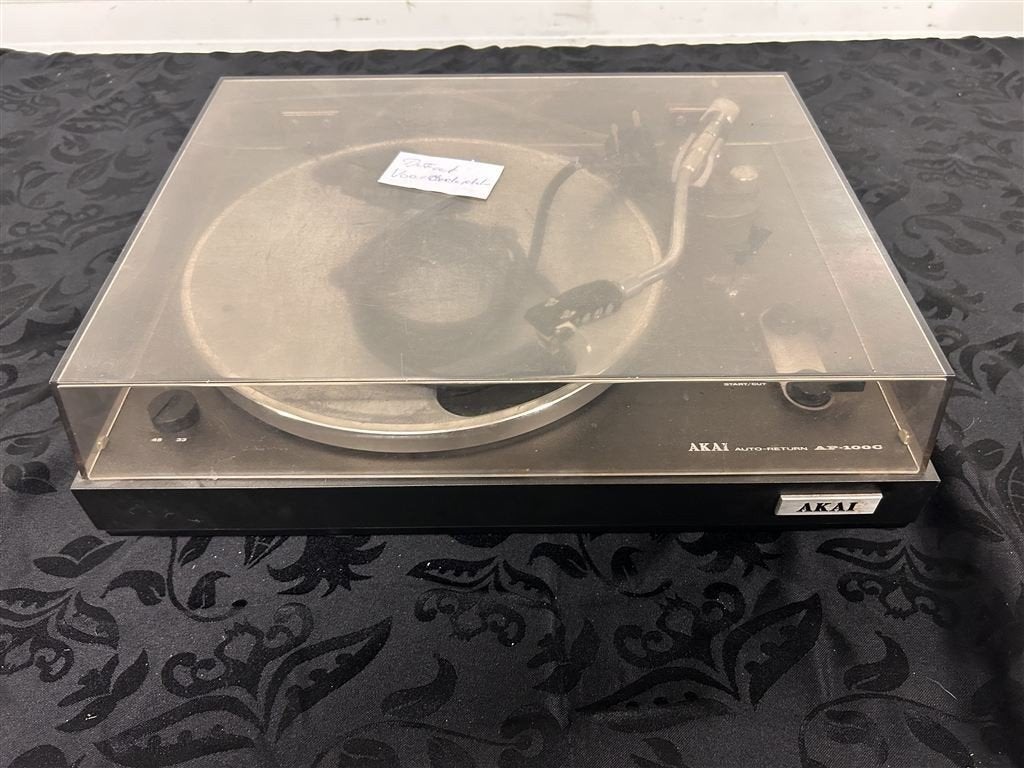 A7450. Akai AP-100C platenspeler, Audio, Tv en Foto, Platenspelers, Gebruikt, Platenspeler, Akai, Ophalen of Verzenden