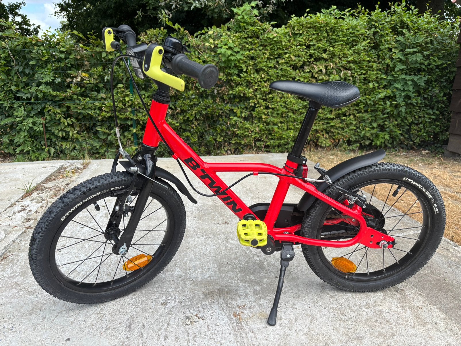 vélo B’Twin Racing 900 - 16 pouces, Fietsen en Brommers, Fietsen | Kinderfietsjes, Gebruikt, 16 tot 20 inch, Velgrem, Ophalen