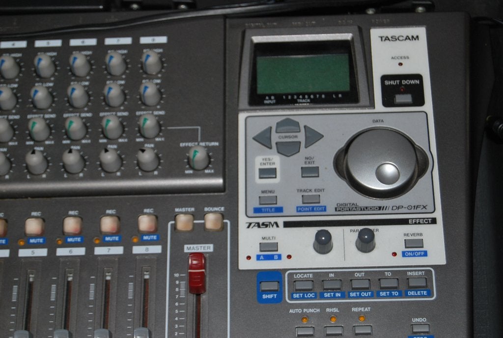 TASCAM RECORDER, Muziek en Instrumenten, Ophalen, Gebruikt, 5 tot 10 kanalen