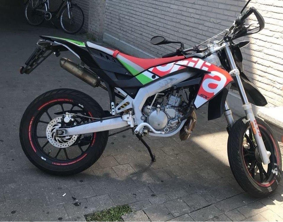Aprilia SX50 LTD, Fietsen en Brommers, Brommers | Crossbrommers, Ophalen, Zo goed als nieuw, Overige merken